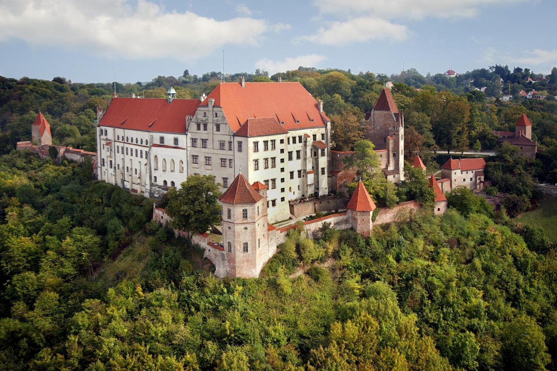 Hotel Goldene Sonne Landshut Exterior foto